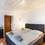 Haus Ersfeld - Gartenstudio Бад-Тайнах-Цавельштайн
