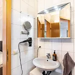 Haus Ersfeld - Gartenstudio Бад-Тайнах-Цавельштайн